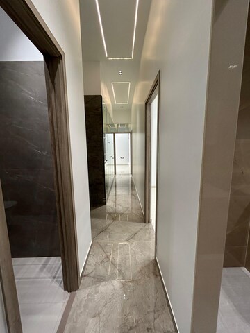 Building Lobby in 4 BHK Apartment at Godrej Bayview Vashi, Vashi Sector 9 – for Sale