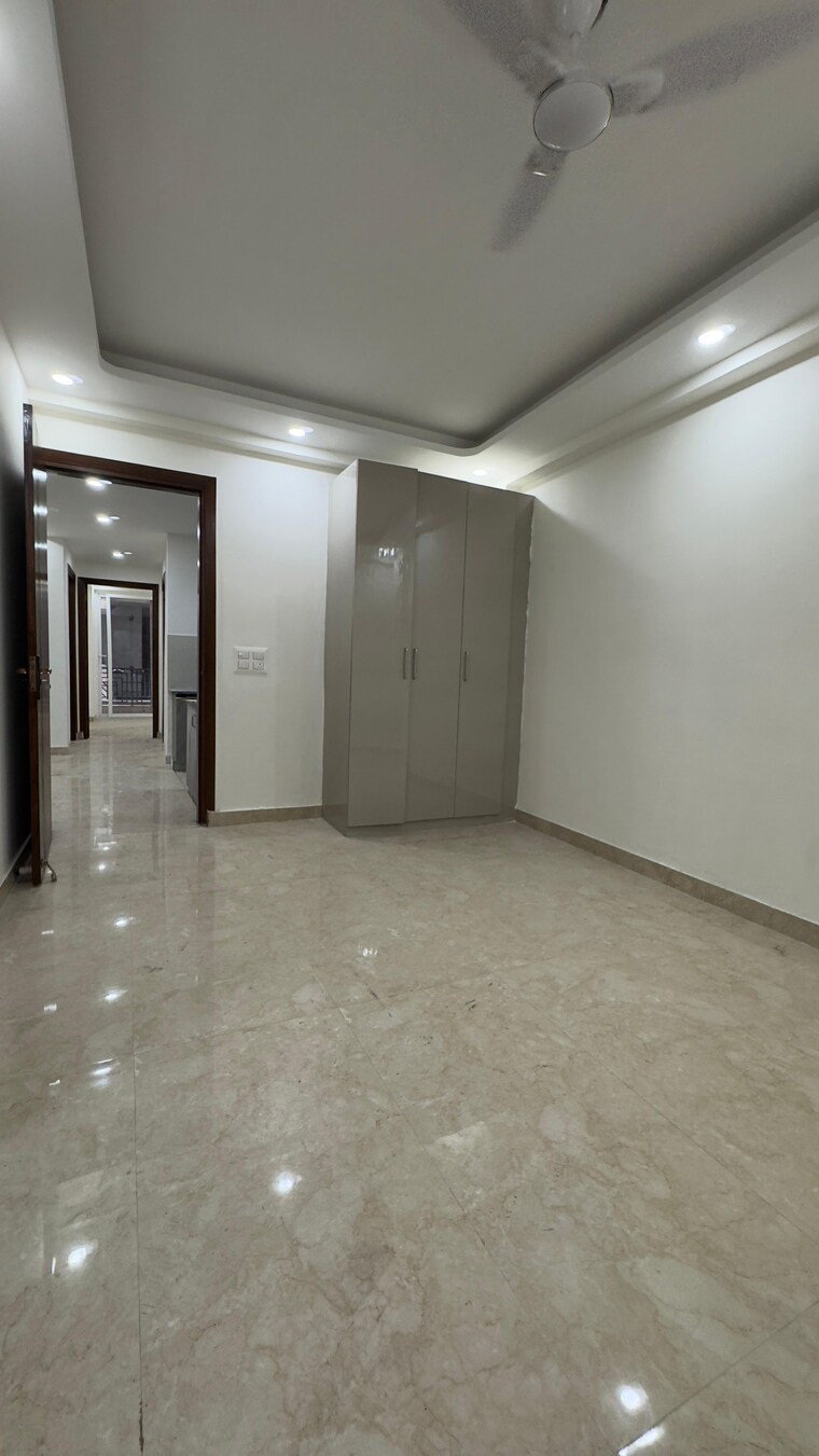 Room, chattarpur 3 Bedroom 1400 Sq.Ft. Builder Floor In Chattarpur Delhi 9069455