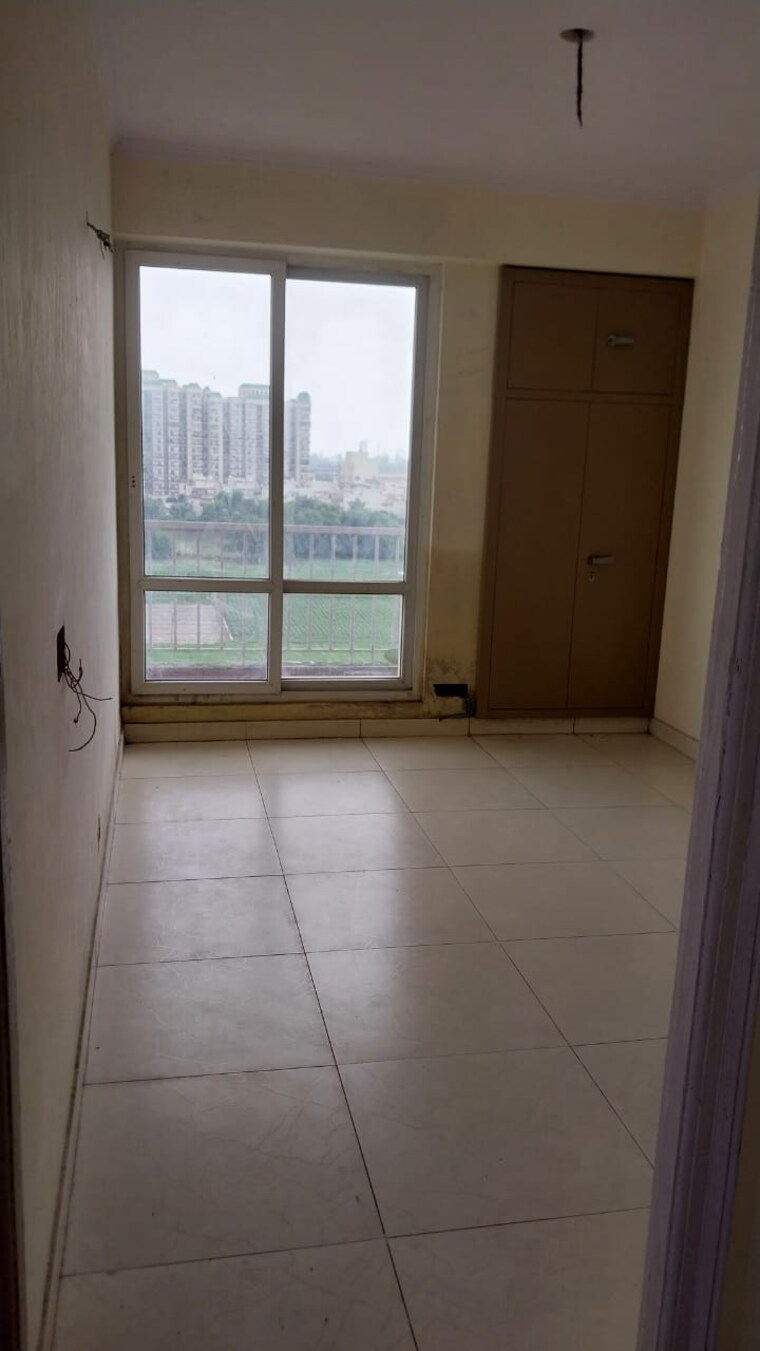Room, value-meadows-vista 3 Bedroom 1350 Sq.Ft. Apartment In Raj Nagar Extension Ghaziabad 9069456