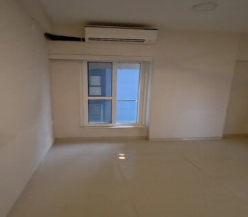 Room in 3 BHK Apartment at Dadar West – for Sale