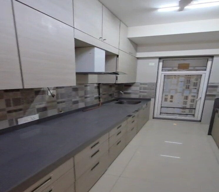 Kitchen, dadar west 3 Bedroom 1300 Sq.Ft. Apartment In Dadar West Mumbai 9069450