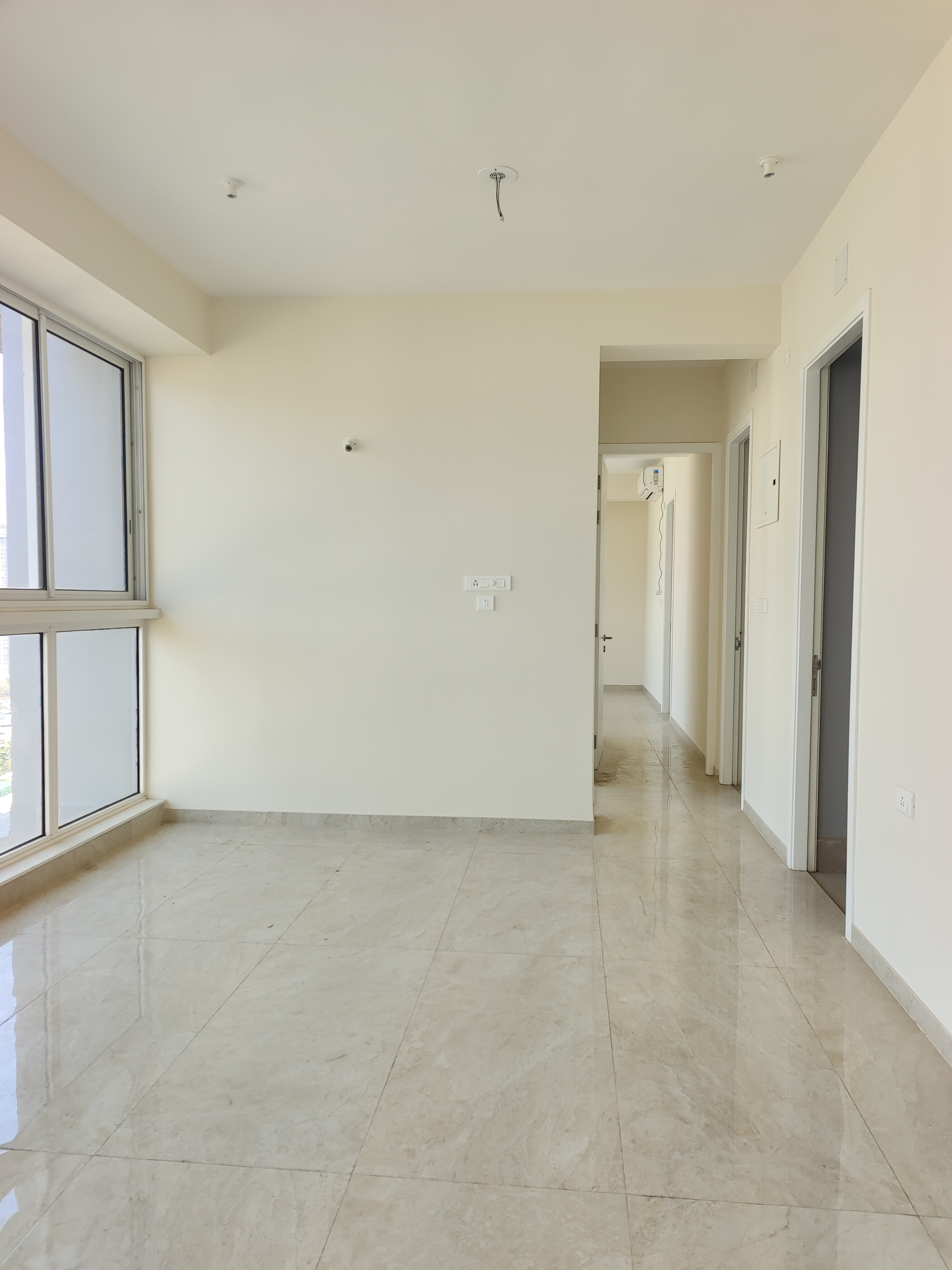 3 BHK + Pooja Room Apartment For Rent in Tata Serein