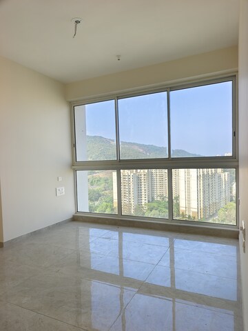 Room in 3 BHK Apartment at Tata Serein, Pokhran Road No Two – for Rent