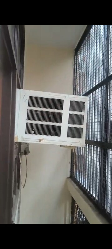 Balcony in 2 BHK Builder Floor at Pitampura – for Rent