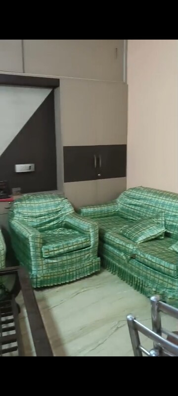 Bedroom in 2 BHK Builder Floor at Pitampura – for Rent
