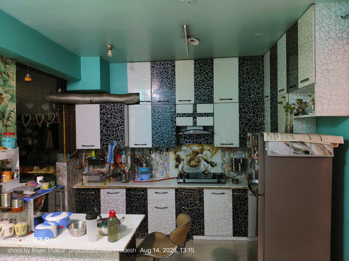 2 BHK + Study Room Apartment For Sale in Ajnara Gen X