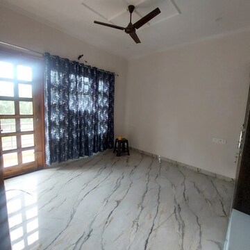 Room in 3 BHK Independent House at GMADA Eco City, North Mullanpur – for Rent