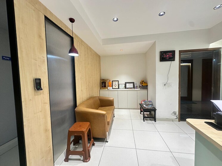 Kitchen, zion-z-one Commercial Office Space 3074 Sq.Ft. In Bodakdev Ahmedabad 9069533