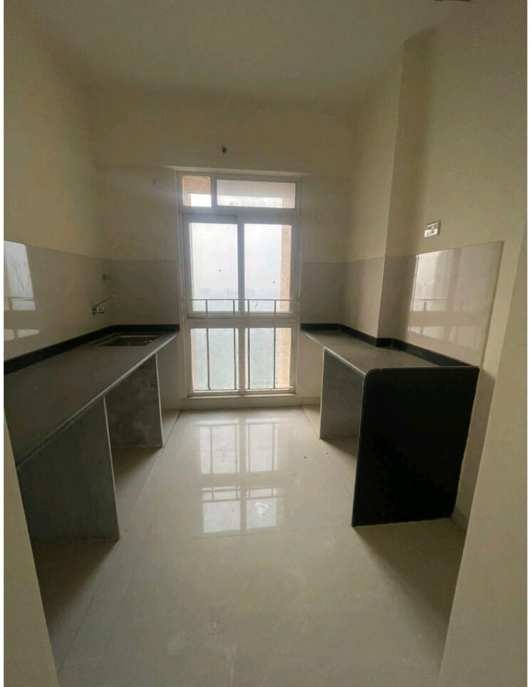 Kitchen, vijay-orovia 3 Bedroom 869 Sq.Ft. Apartment In Ghodbunder Road Thane 9069586