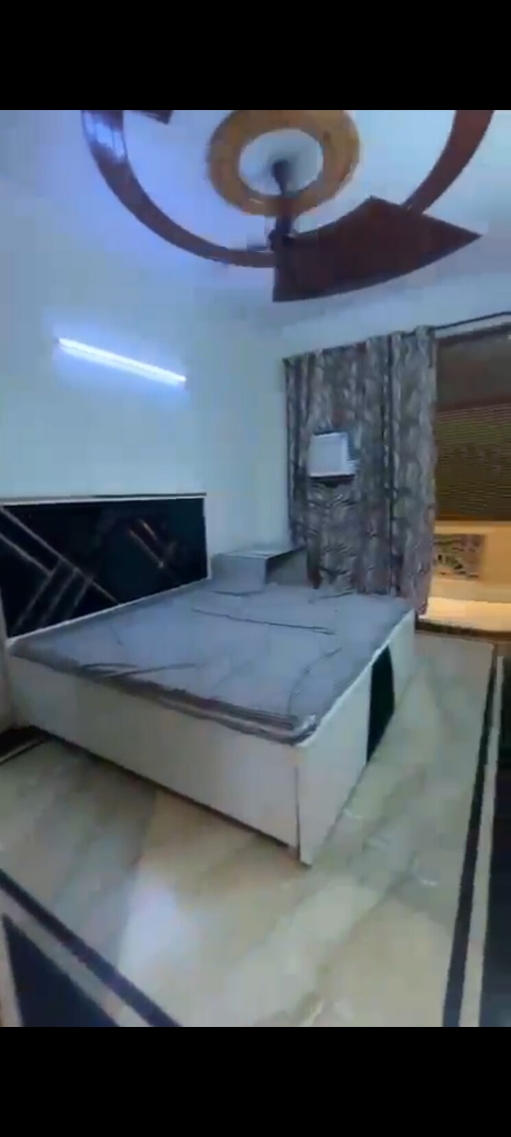 Bedroom, pitampura 2 Bedroom 1500 Sq.Ft. Builder Floor In Pitampura Delhi 9069546