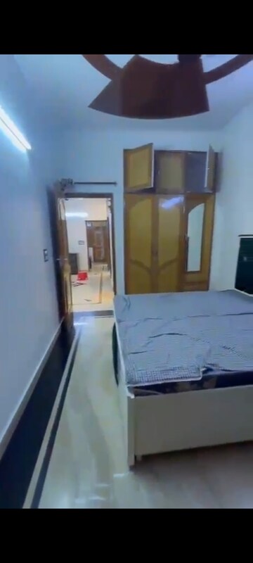 Furnished Amenities in 2 BHK Builder Floor at Pitampura – for Rent