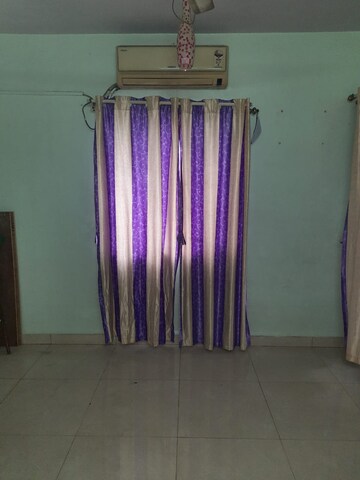 Room in 1 RK Apartment at Sahar Classic CHS, Andheri East – for Sale