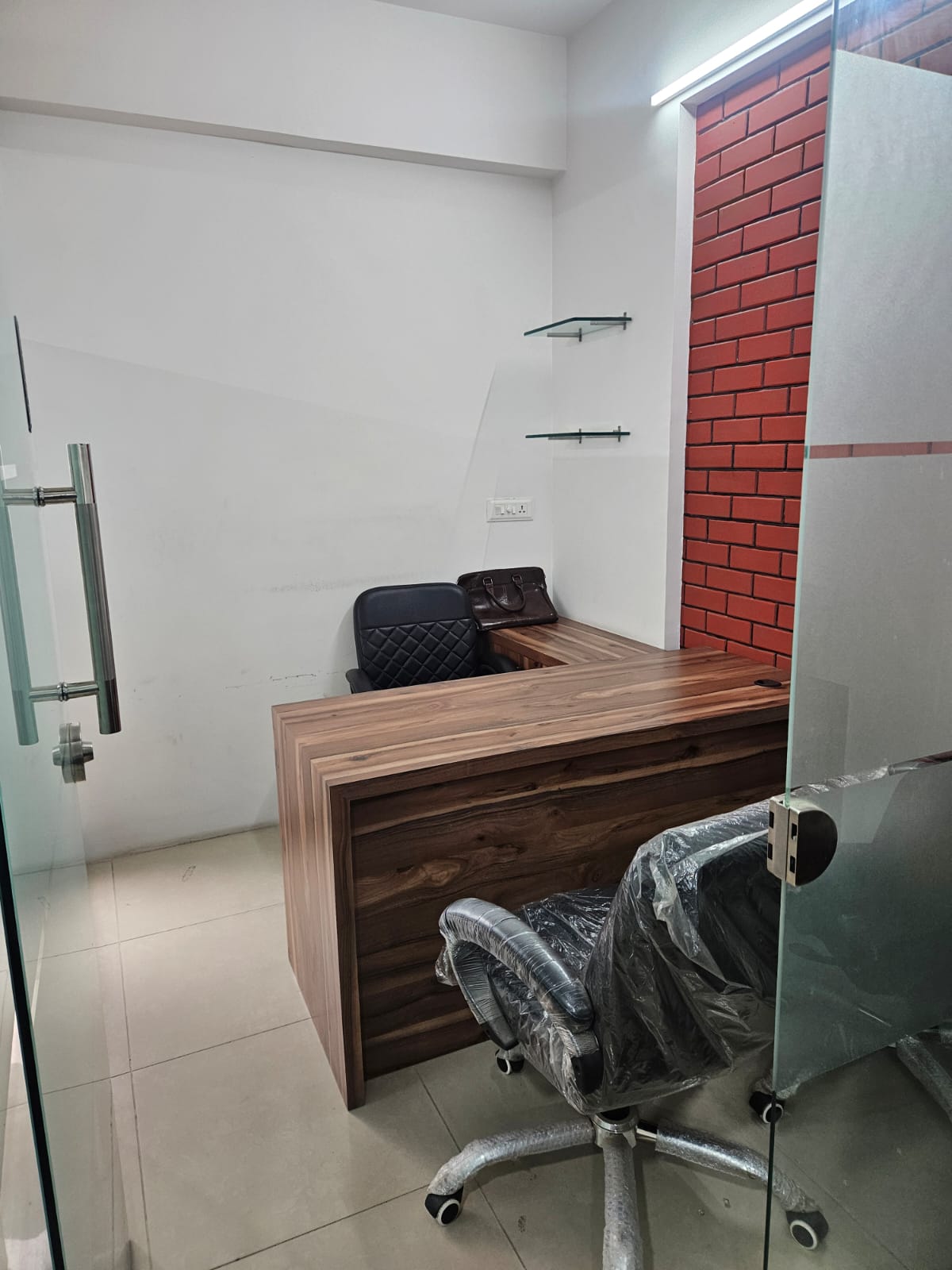 Office Space For Rent in Palladium 