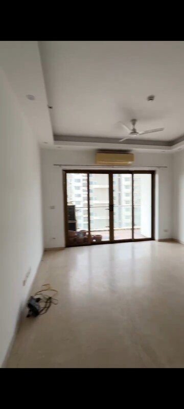 Room in 4 BHK Apartment at TGB Meghdutam, Sector 50 – for Rent