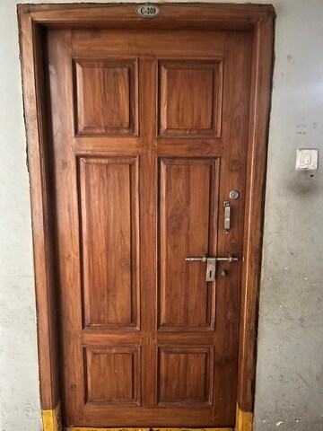 2 BHK Apartment – Entrance View at Borabanda - for Sale