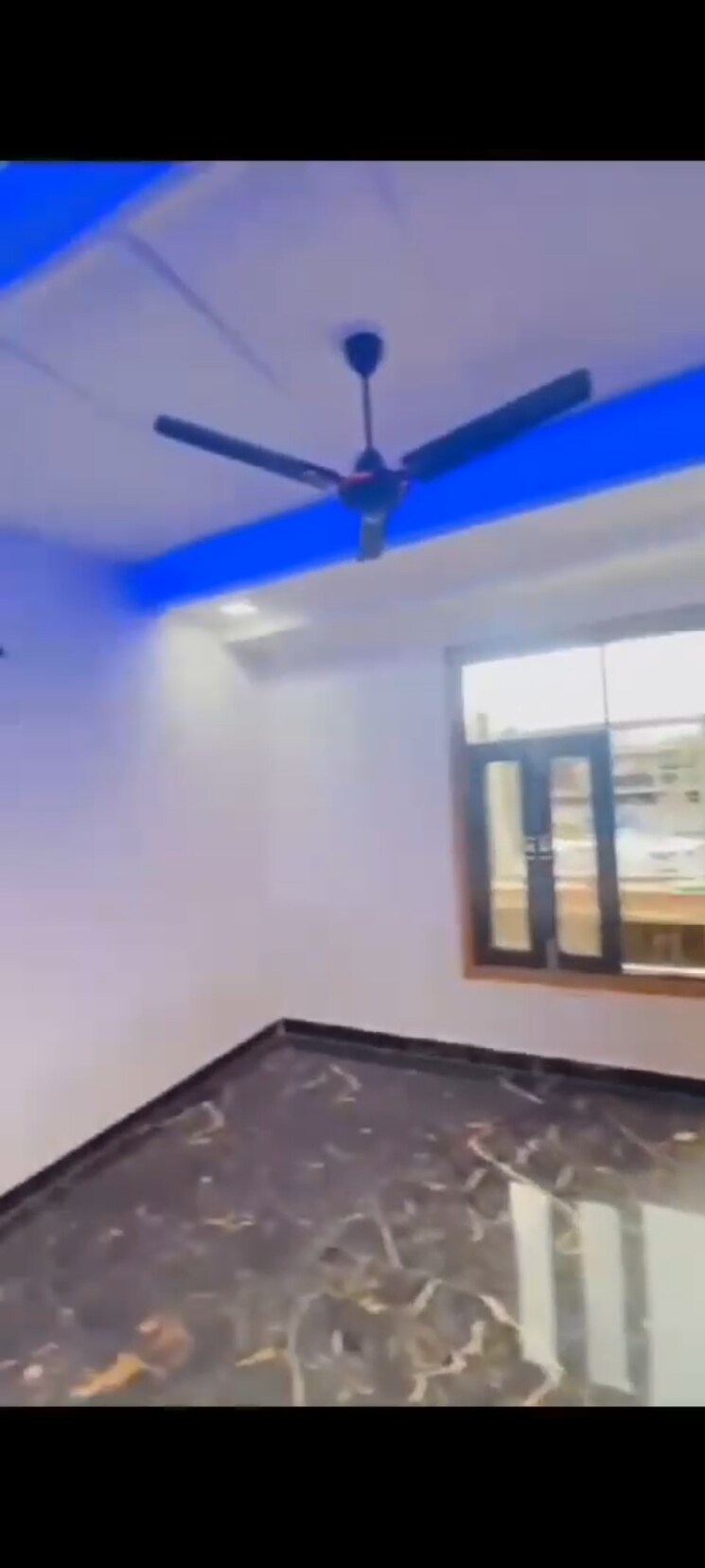 Master Bedroom, krishna-khatu-shyam-city 3 Bedroom 1500 Sq.Ft. Builder Floor In Sector 16b Greater Noida Greater Noida 9069749