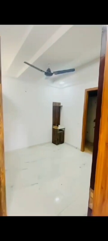 Room in 3 BHK Builder Floor at Krishna Khatu Shyam City, Sector 16b Greater Noida – for Sale