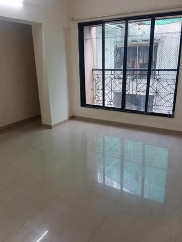 Bedroom in 2 BHK Apartment at Orlem – for Rent