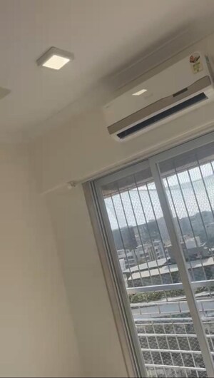 Furnished Amenities in 1 BHK Apartment at Crescent Landmark, Andheri East – for Sale