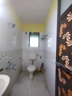 Attached Bathroom in 2 BHK Apartment at Laxmi Royal Classic, Mulund West – for Rent