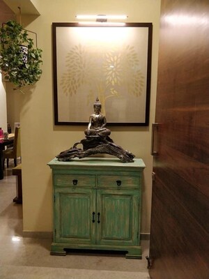 Furnished Amenities in 3 BHK Apartment at Romell Aether, Goregaon East – for Sale