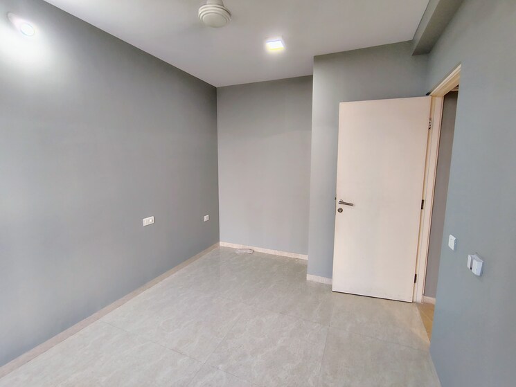 Room, satguru-solitaire 1 Bedroom 450 Sq.Ft. Apartment In Kasarvadavali Thane 9069851