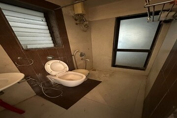 Bathroom in 2 BHK Apartment at Gundecha Altura, Kanjurmarg West – for Rent
