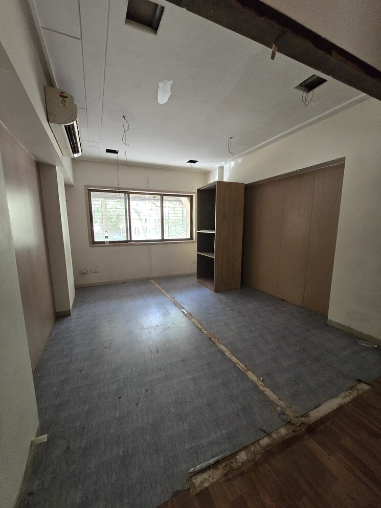 Room, hiranandani-gardens Commercial Office Space 975 Sq.Ft. In Powai Mumbai 9069914