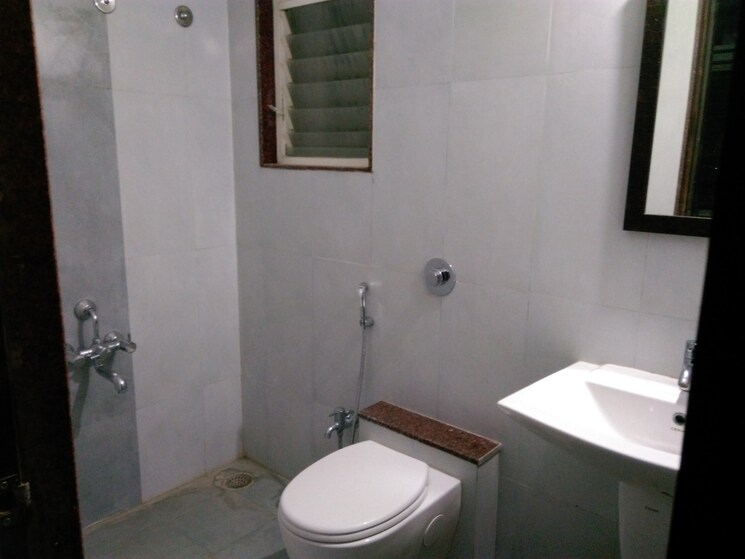 Bathroom, venkatesh-graffiti 2 Bedroom 700 Sq.Ft. Apartment In Keshav Nagar Pune 9069965
