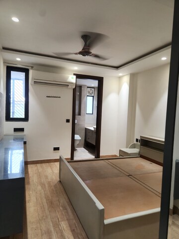 Kitchen in 2 BHK Villa at RWA Malikpur, Mukherjee Nagar – for Rent
