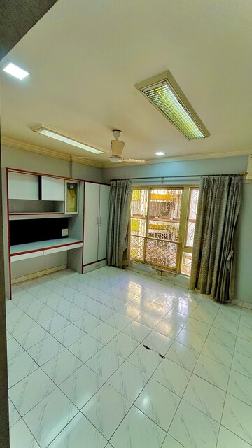 Bedroom in 3 BHK Apartment at Shanti Niketan Malad, Orlem – for Rent