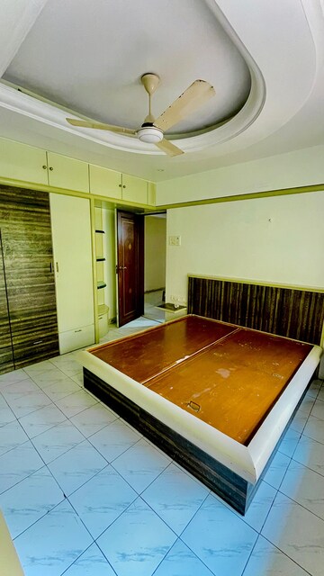 Bedroom in 3 BHK Apartment at Shanti Niketan Malad, Orlem – for Rent