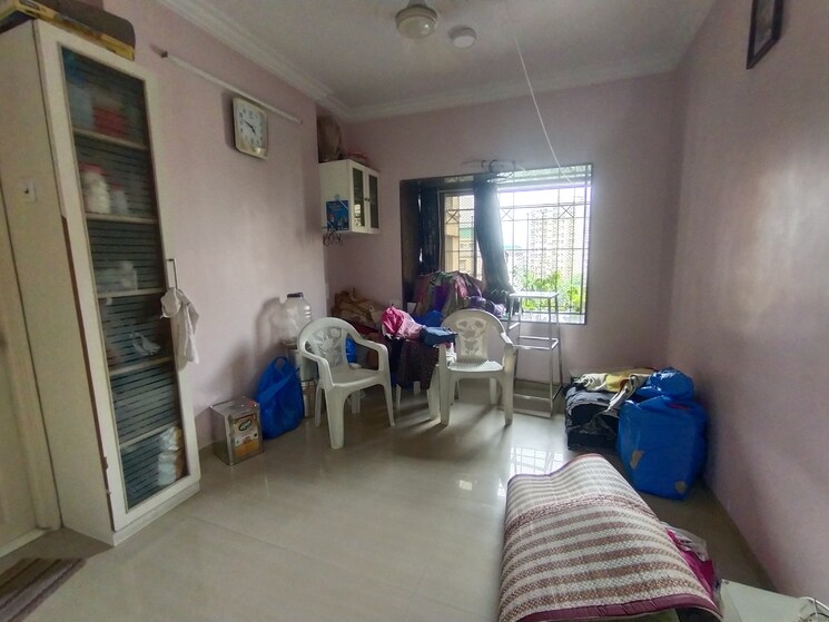 Living Room, srishti-panch-srishti 2 Bedroom 915 Sq.Ft. Apartment In Powai Mumbai 9070035