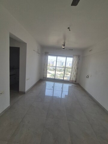 Room in 2 BHK Apartment at Andheri East – for Rent