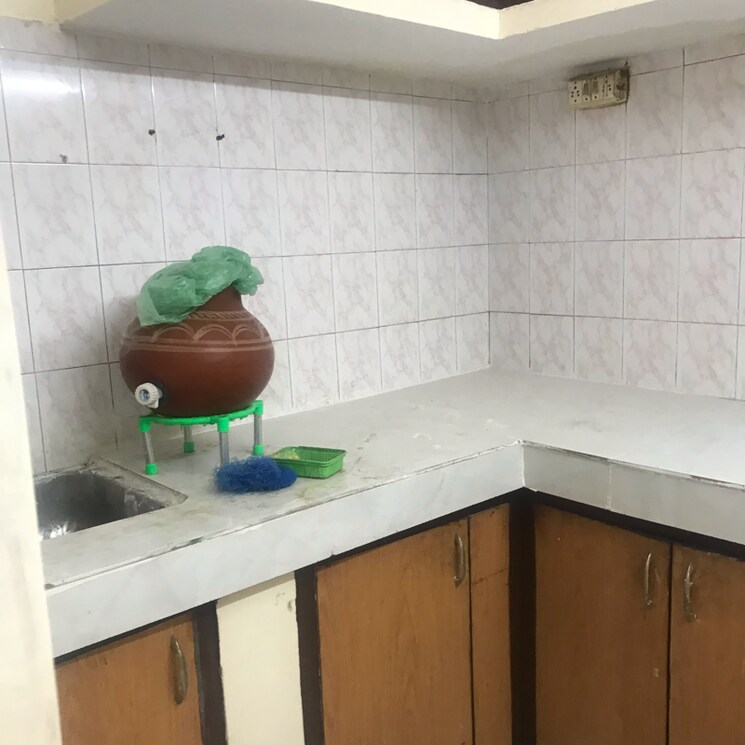 Kitchen, lajpat nagar ii 1 Bedroom 500 Sq.Ft. Builder Floor In Lajpat Nagar ii Delhi 9070068