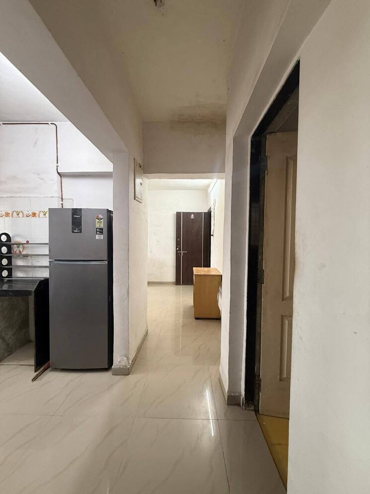 Room, azad nagar 1 Bedroom 410 Sq.Ft. Apartment In Azad Nagar Mumbai 9070054