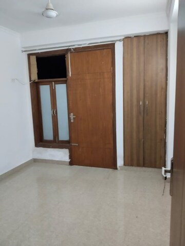 1 BHK Apartment For Rent in Saket