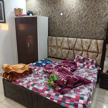 Bedroom in 4 BHK Apartment at Supertech Crown Town, Sector 74 – for Rent