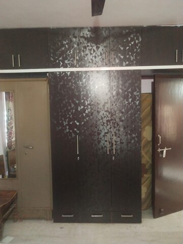 Furnished Amenities in 3 BHK Apartment at Bariatu – for Rent