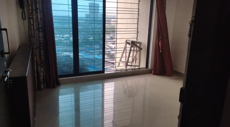 Room, runwal-pearl 1 Bedroom 427 Sq.Ft. Apartment In Manpada Thane 9070087