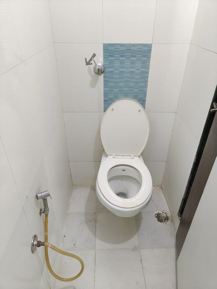 Bathroom, geetanjali-heights 1 Bedroom 600 Sq.Ft. Apartment In Seawoods Navi Mumbai 9070073