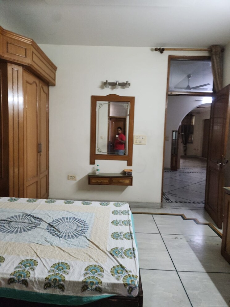 Bedroom, hunson-line-rwa 2 Bedroom 600 Sq.Ft. Villa In G T B Nagar Delhi 9070104