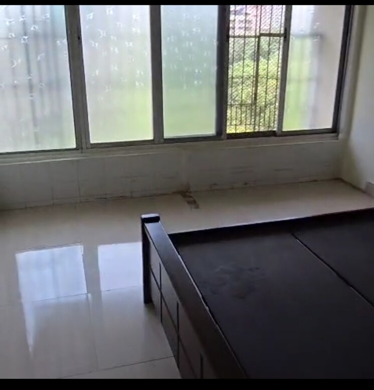 Balcony, shantinagar-chs-dadar-west 1.5 Bedroom 480 Sq.Ft. Apartment In Dadar West Mumbai 9070105