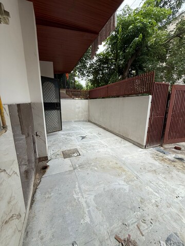 3 BHK Builder Floor For Sale in RWA Vasundhara Sector 4A, Vasundhara Sector 4