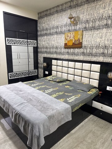 Master Bedroom in 3 BHK Apartment at Lodha Luxuria Priva, Majiwada – for Sale