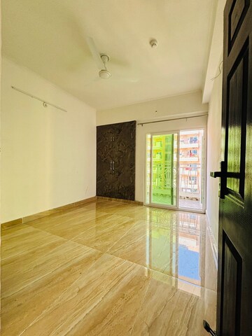 2 BHK Apartment For Rent in Alpha 1 RWA, Alpha 1 Greater Noida