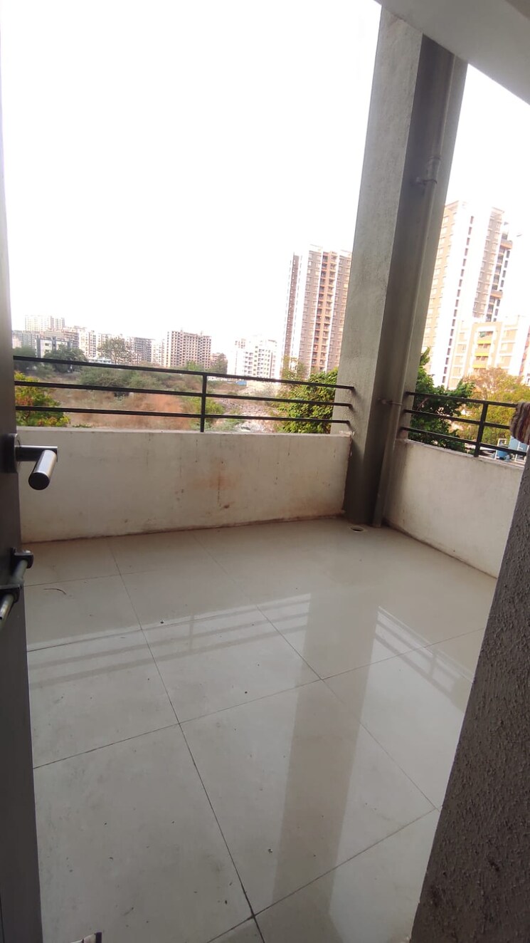 Balcony, vastushree-adrina 3 Bedroom 1750 Sq.Ft. Apartment In Mundhwa Pune 9070145