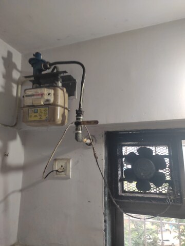 Furnished Amenities in 2 BHK Apartment at Clover Everest World Chs Ltd, Kolshet Road – for Rent