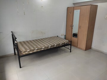 Bedroom in 2 BHK Apartment at Clover Everest World Chs Ltd, Kolshet Road – for Rent