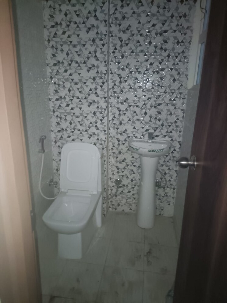 Bathroom, nirala-aspire 2.5 Bedroom 1150 Sq.Ft. Apartment In Sector 16 Greater Noida Greater Noida 9070156